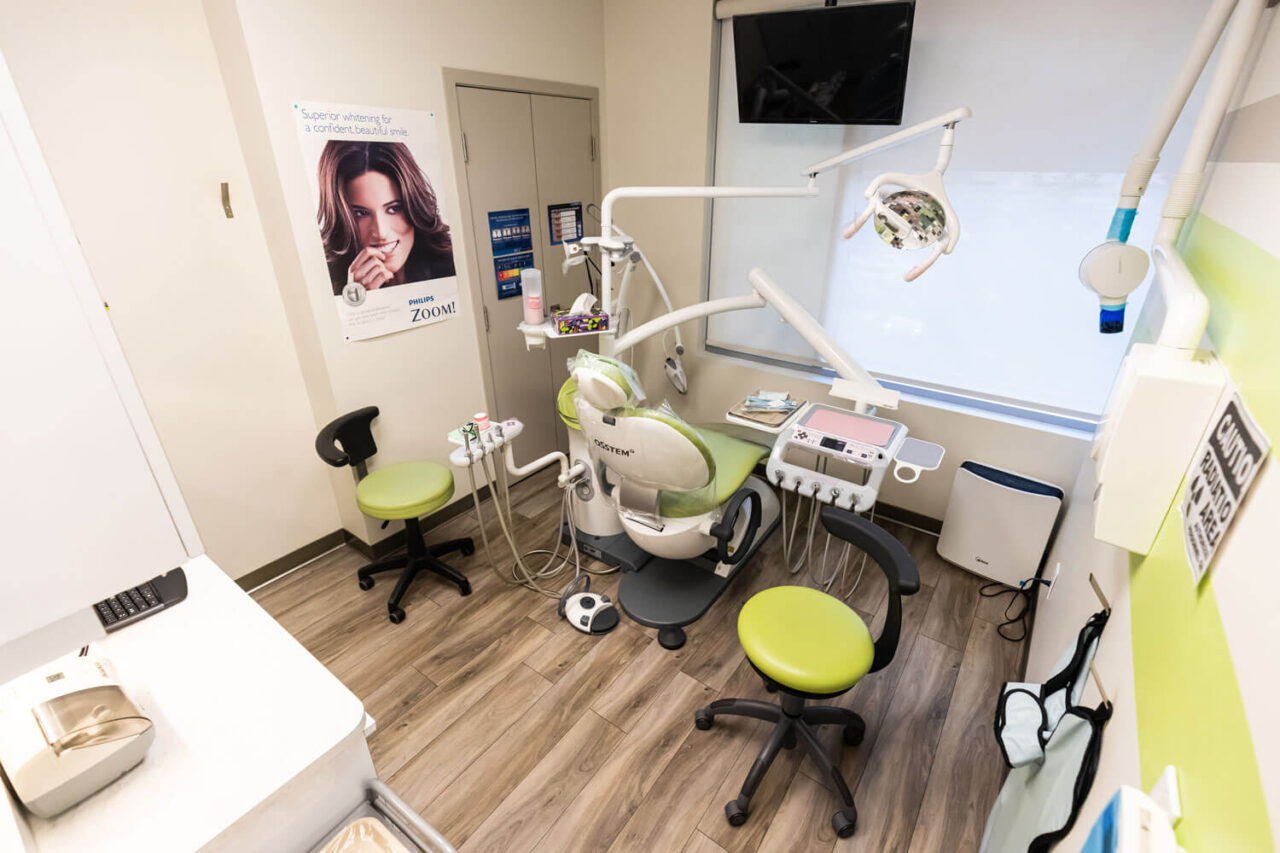 Dental office in Toronto Dental office in Toronto