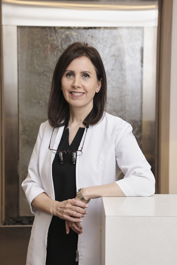 Dr. Neda Kadivar Dr. Neda Kadivar