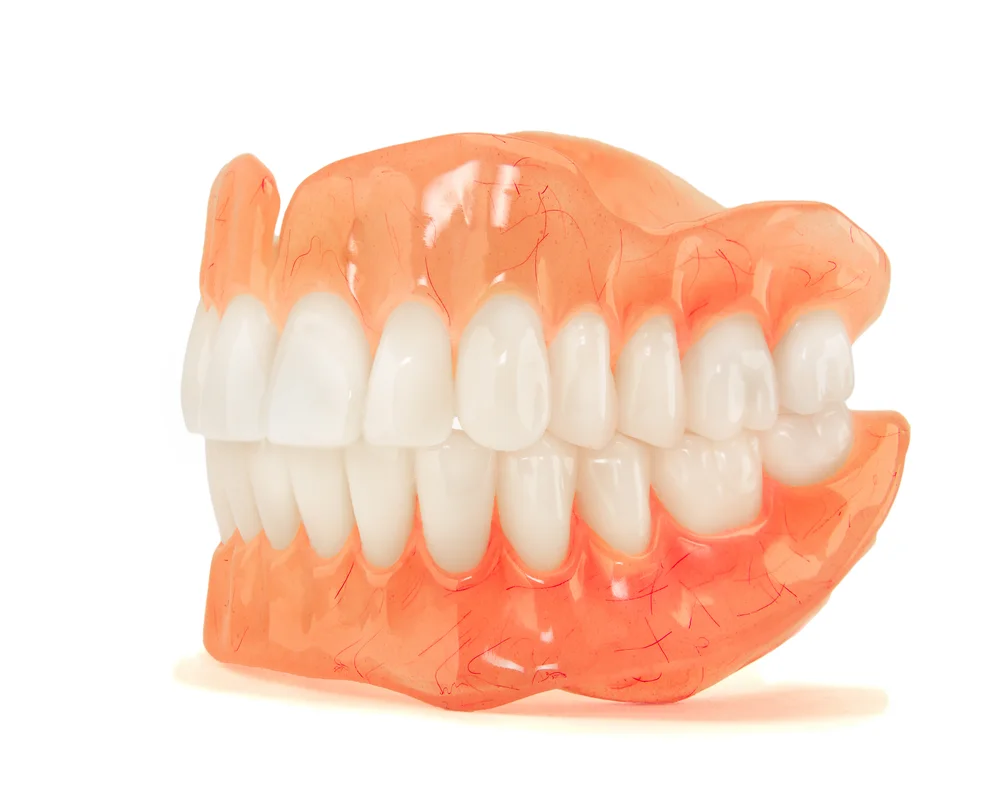 Dentures Thornhill: Complete and Partial Tooth Replacement at MiNa Family Dentistry